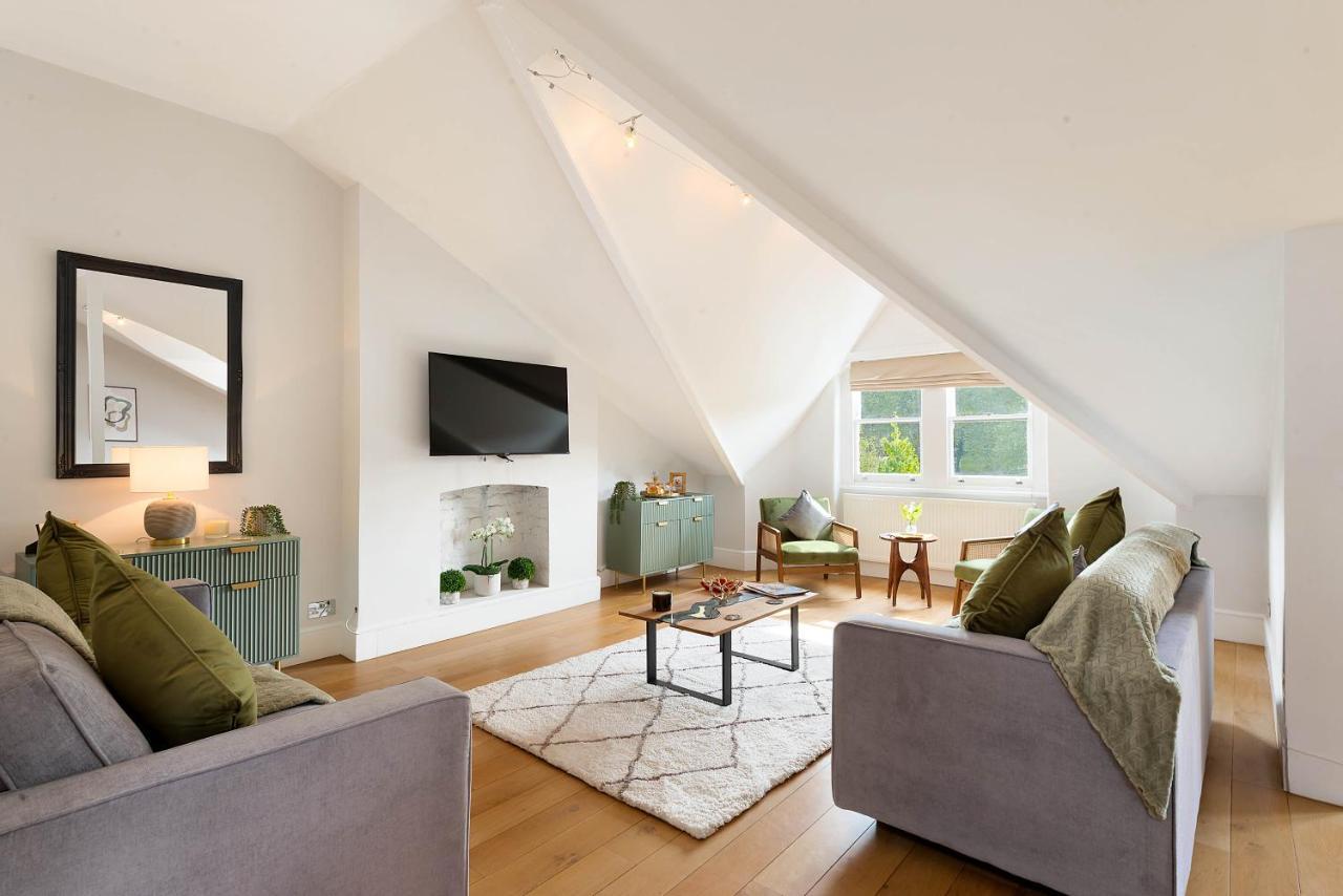 Lovely Central Apartment With Park Views London Exterior photo