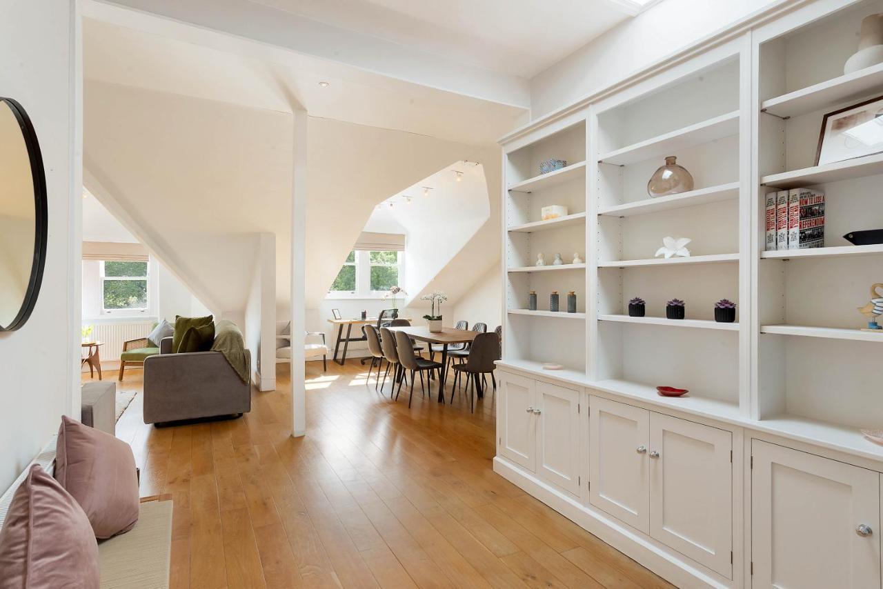 Lovely Central Apartment With Park Views London Exterior photo